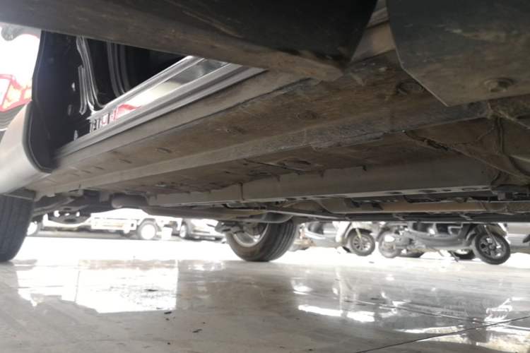 Used Toyota Corolla Cross 2022 2.0L Luxury Edition Right Side Sill