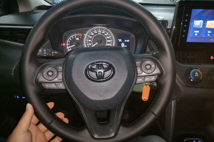 Used Toyota Corolla Cross 2022 2.0L Pioneer Edition Steering Wheel