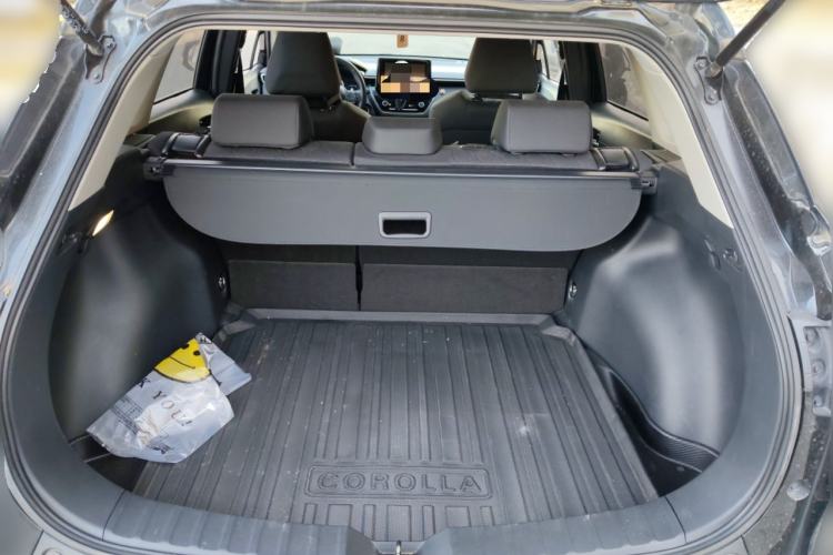 Used Toyota Corolla Cross 2022 2.0L Luxury Edition Trunk