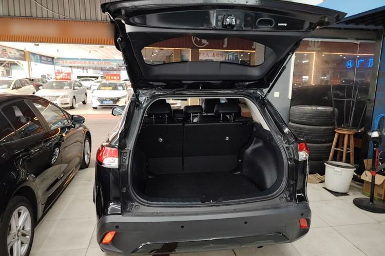 Used Toyota Corolla Cross 2022 2.0L Elite Edition Trunk