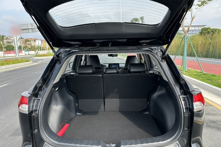 Used Toyota Corolla Cross 2022 2.0L Elite Edition Trunk