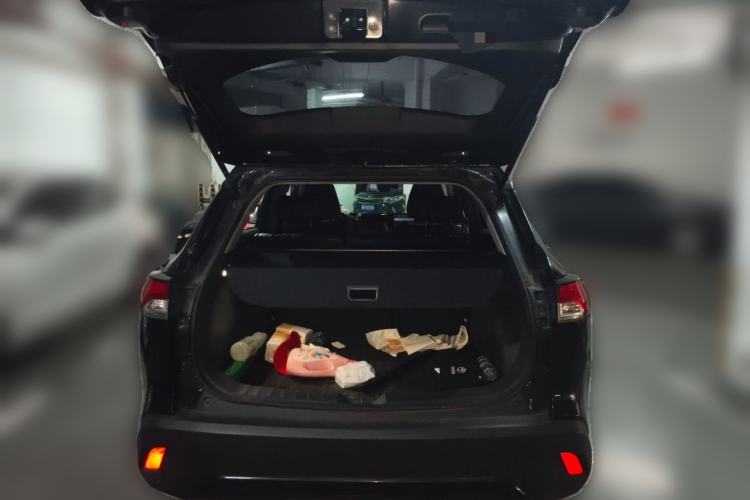 Used Toyota Corolla Cross 2022 2.0L Elite Edition Trunk