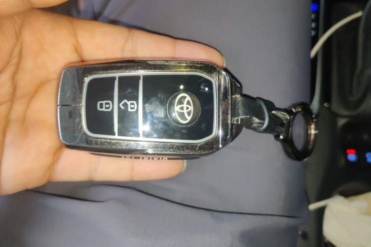 Used Toyota Corolla Cross 2022 2.0L Elite Edition Vehicle Key