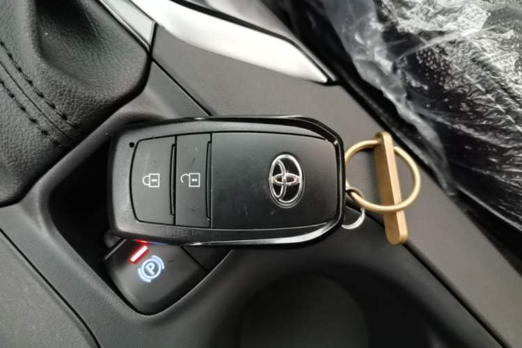Used Toyota Corolla Cross 2022 2.0L Elite Edition Vehicle Key