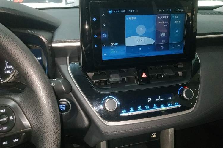 Used Toyota Corolla Cross 2022 2.0L Elite Edition Audio And AC Panel