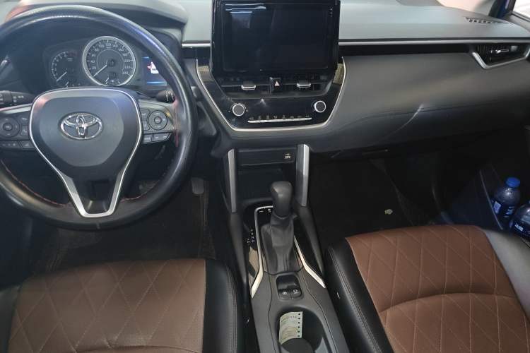 Used Toyota Corolla Cross 2022 2.0L Luxury Edition Audio And AC Panel