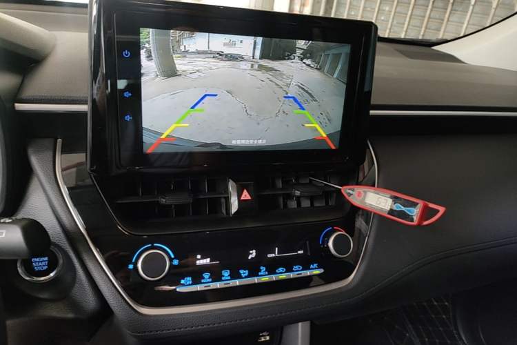 Used Toyota Corolla Cross 2022 2.0L Elite Edition Audio And AC Panel
