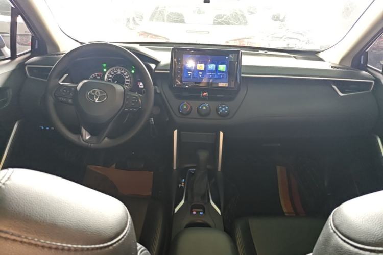 Used Toyota Corolla Cross 2022 2.0L Pioneer Edition Center Console