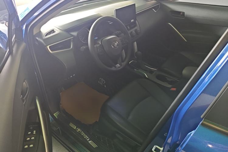 Used Toyota Corolla Cross 2022 2.0L Pioneer Edition Driver Seat