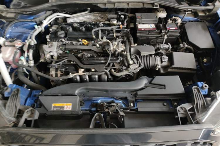 Used Toyota Corolla Cross 2022 2.0L Elite Edition Engine Bay