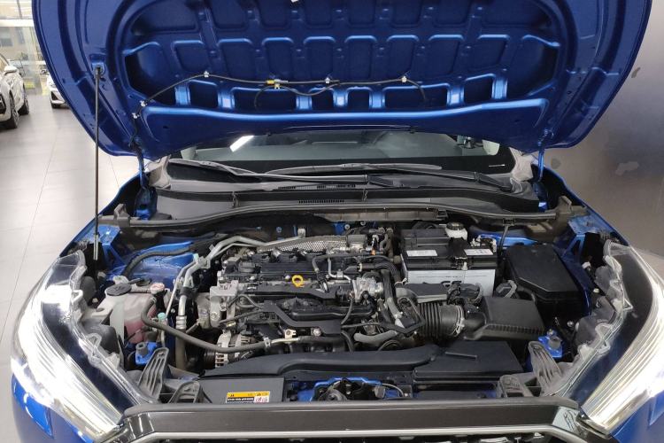 Used Toyota Corolla Cross 2022 2.0L Luxury Edition Engine Bay