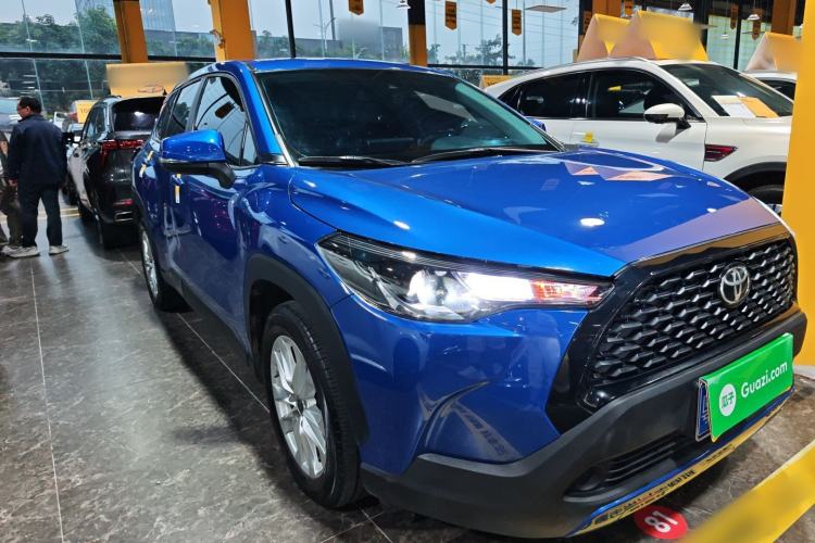 Used Toyota Corolla Cross 2022 2.0L Elite Edition Exterior 2