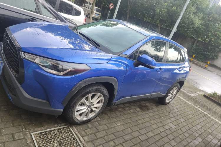 Used Toyota Corolla Cross 2022 2.0L Elite Edition Exterior 3