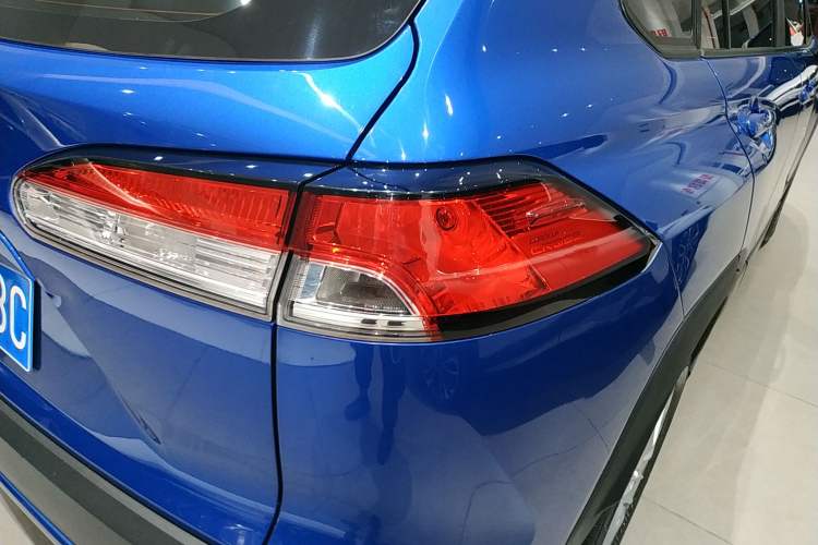 Used Toyota Corolla Cross 2022 2.0L Elite Edition Exterior 6