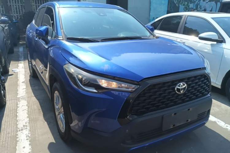 Used Toyota Corolla Cross 2022 2.0L Pioneer Edition Front Right 45 Deg