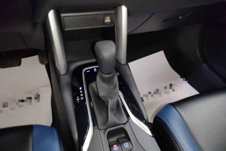 Used Toyota Corolla Cross 2022 2.0L Luxury Edition Gear Lever