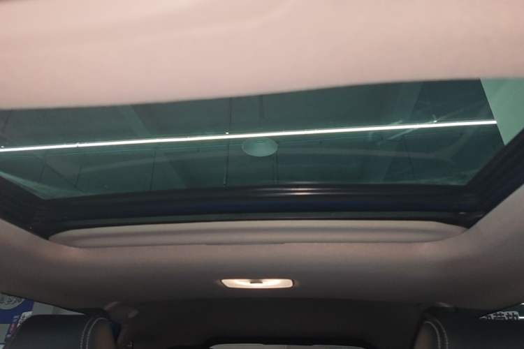 Used Toyota Corolla Cross 2022 2.0L Luxury Edition Headliner