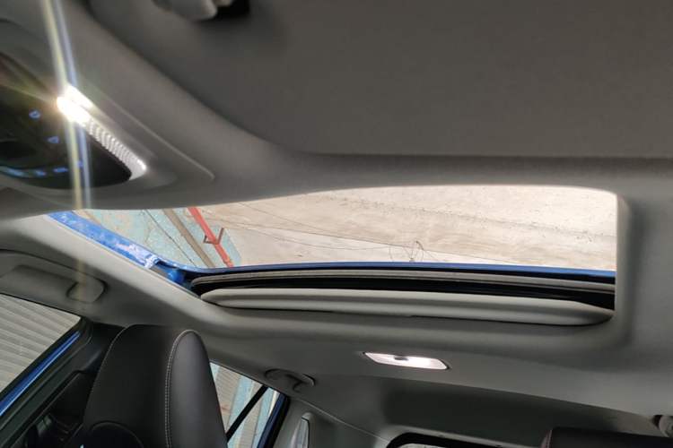 Used Toyota Corolla Cross 2022 2.0L Elite Edition Headliner