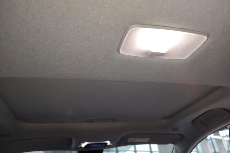 Used Toyota Corolla Cross 2022 2.0L Luxury Edition Headliner