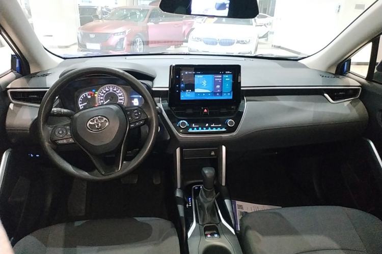 Used Toyota Corolla Cross 2022 2.0L Elite Edition Interior 2