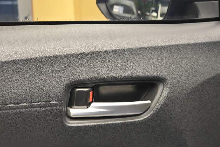 Used Toyota Corolla Cross 2022 2.0L Luxury Edition Interior 4