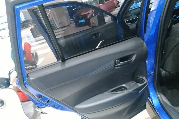 Used Toyota Corolla Cross 2022 2.0L Elite Edition Interior 8