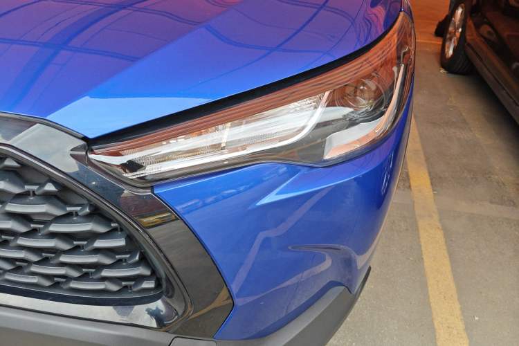 Used Toyota Corolla Cross 2022 2.0L Elite Edition Left Front Headlight