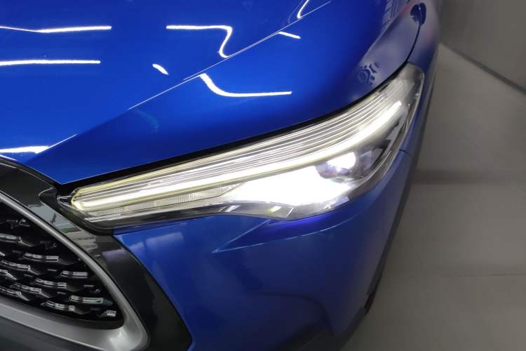 Used Toyota Corolla Cross 2022 2.0L Luxury Edition Left Front Headlight