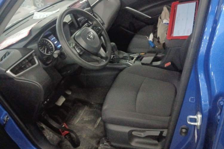 Used Toyota Corolla Cross 2022 2.0L Pioneer Edition Left Front Seat