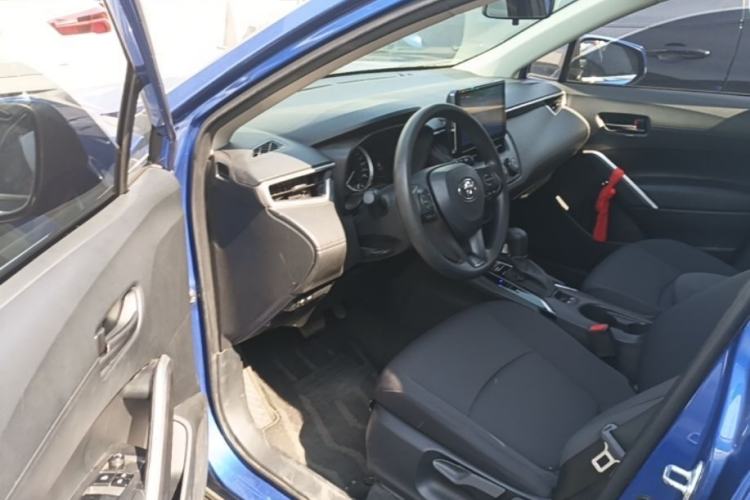 Used Toyota Corolla Cross 2022 2.0L Pioneer Edition Left Front Seat