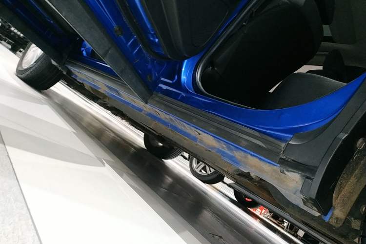 Used Toyota Corolla Cross 2022 2.0L Elite Edition Left Side Sill