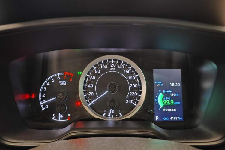 Used Toyota Corolla Cross 2022 2.0L Luxury Edition Odometer Close Up