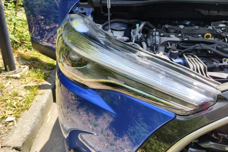Used Toyota Corolla Cross 2022 2.0L Luxury Edition Right Front Headlight