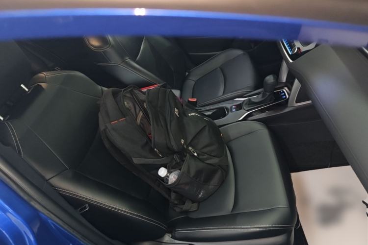 Used Toyota Corolla Cross 2022 2.0L Luxury Edition Right Front Seat