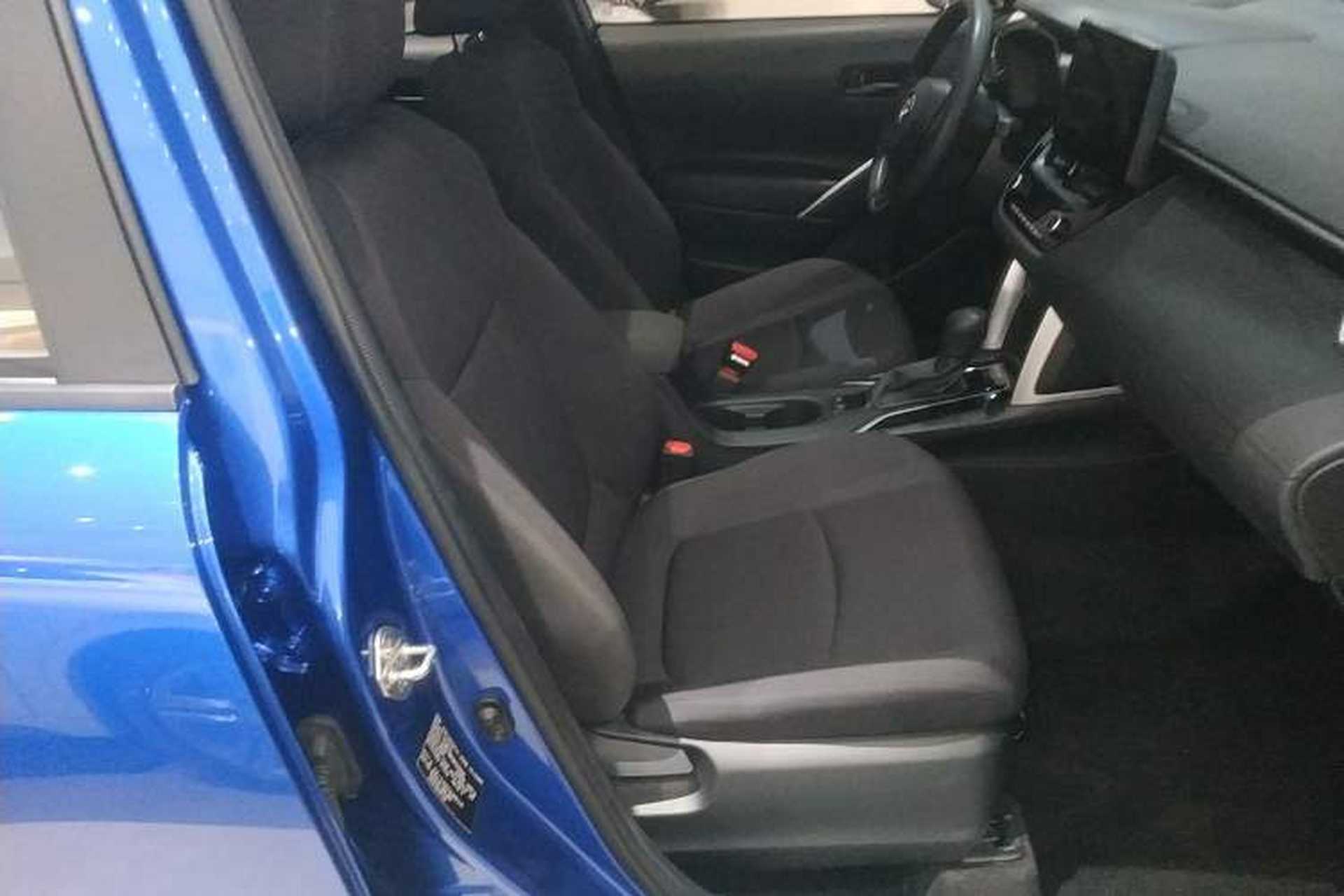 Used Toyota Corolla Cross 2022 2.0L Elite Edition Right Front Seat