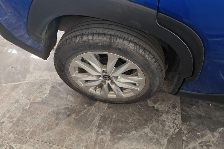 Used Toyota Corolla Cross 2022 2.0L Luxury Edition Right Rear Wheel Hub