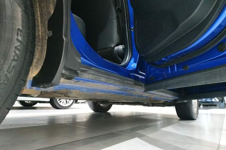 Used Toyota Corolla Cross 2022 2.0L Elite Edition Right Side Sill