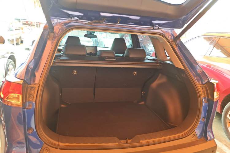 Used Toyota Corolla Cross 2022 2.0L Elite Edition Trunk