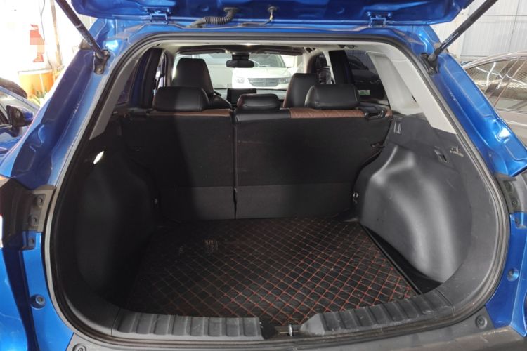Used Toyota Corolla Cross 2022 2.0L Luxury Edition Trunk