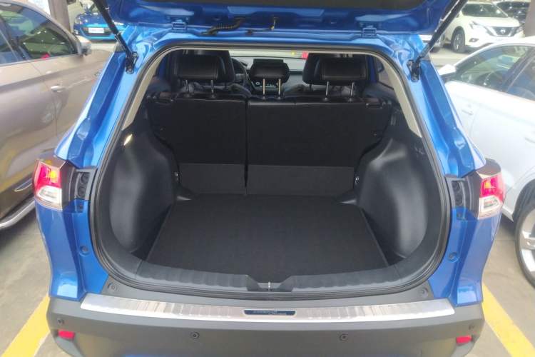Used Toyota Corolla Cross 2022 2.0L Elite Edition Trunk