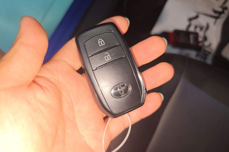 Used Toyota Corolla Cross 2022 2.0L Luxury Edition Vehicle Key