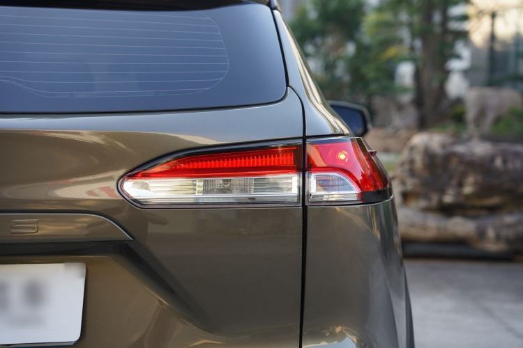 Used Toyota Corolla Cross 2022 2.0L Elite Edition Exterior 8