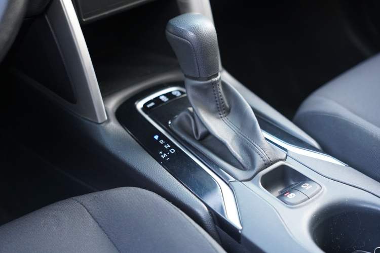 Used Toyota Corolla Cross 2022 2.0L Elite Edition Interior 5