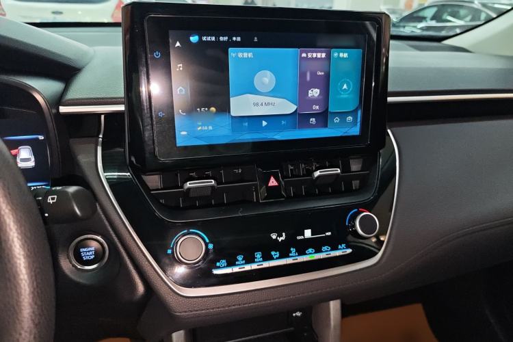 Used Toyota Corolla Cross 2022 2.0L Luxury Edition Audio And AC Panel