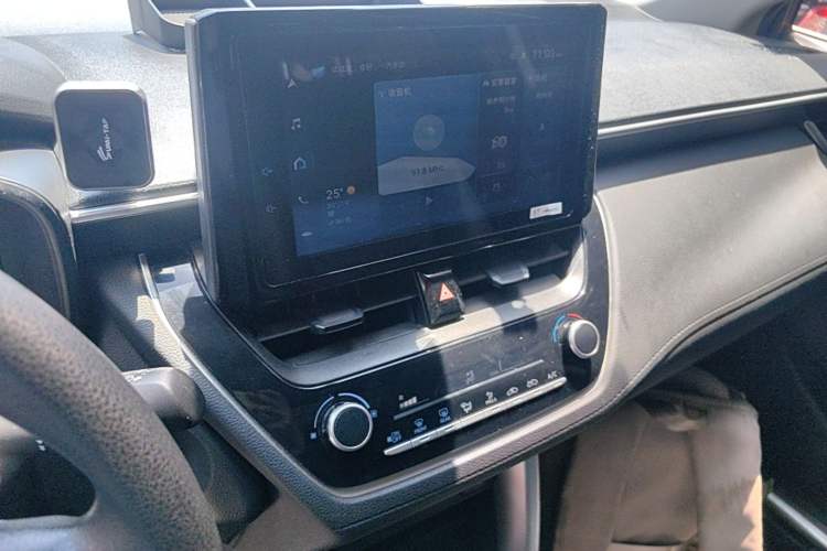 Used Toyota Corolla Cross 2022 2.0L Elite Edition Audio And AC Panel