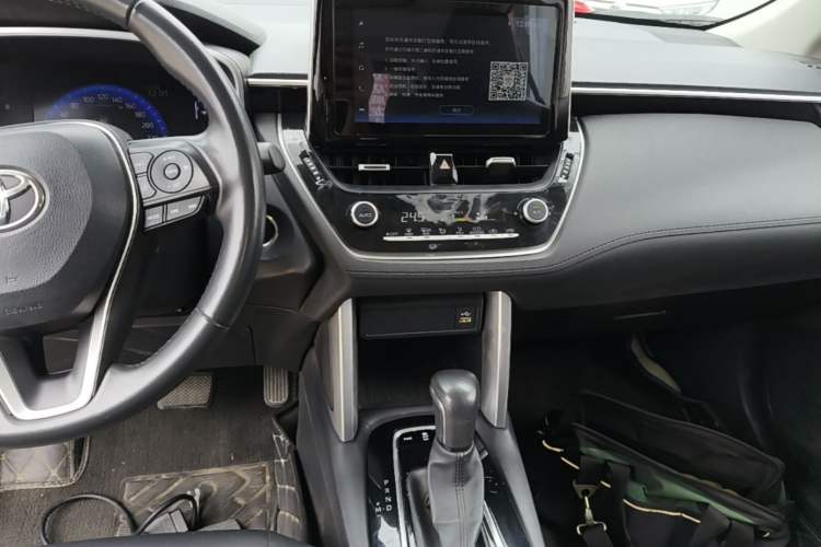 Used Toyota Corolla Cross 2022 2.0L Flagship Edition Audio And AC Panel