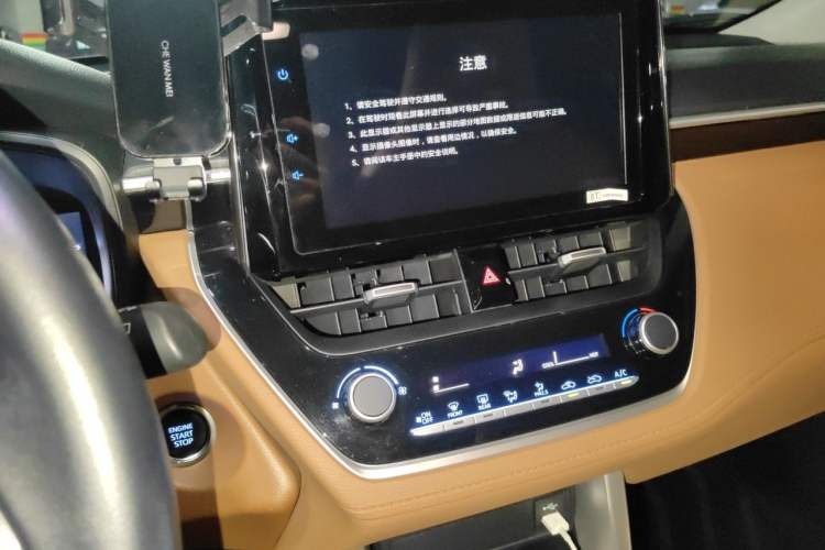 Used Toyota Corolla Cross 2022 2.0L Luxury Edition Audio And AC Panel