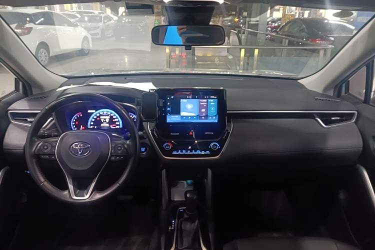 Used Toyota Corolla Cross 2022 2.0L Flagship Edition Center Console