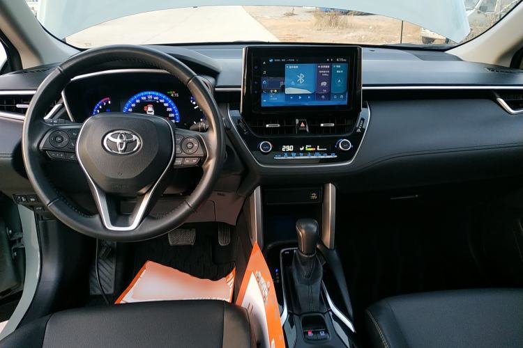 Used Toyota Corolla Cross 2022 2.0L Flagship Edition Center Console