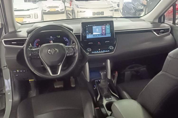 Used Toyota Corolla Cross 2022 2.0L Flagship Edition Center Console